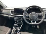 KIA STONIC 2021 (71)