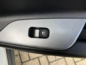 KIA STONIC 2021 (71)