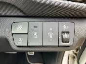 KIA STONIC 2021 (71)