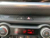 KIA STONIC 2021 (71)