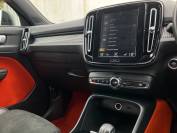 VOLVO XC40 2019 (19)