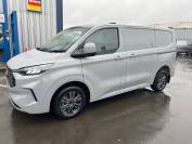 FORD TRANSIT CUSTOM 2025 (C0037)