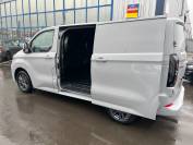FORD TRANSIT CUSTOM 2025 (C0037)