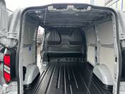 FORD TRANSIT CUSTOM 2025 (C0037)