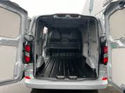 FORD TRANSIT CUSTOM 2025 (C0037)