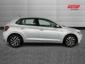 VOLKSWAGEN POLO 2023 (72)