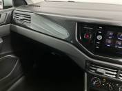 VOLKSWAGEN POLO 2023 (72)