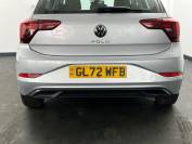 VOLKSWAGEN POLO 2023 (72)