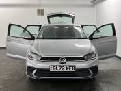 VOLKSWAGEN POLO 2023 (72)