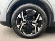 PEUGEOT 2008 2024 (73)