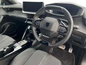 PEUGEOT 2008 2024 (73)