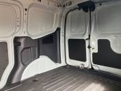 FORD TRANSIT COURIER 2024 (24)