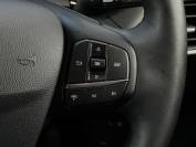 FORD TRANSIT COURIER 2024 (24)