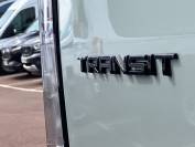 FORD TRANSIT COURIER 2024 (24)