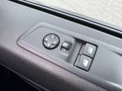 VAUXHALL VIVARO-LIFE 2023 (23)