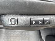 VAUXHALL VIVARO-LIFE 2023 (23)