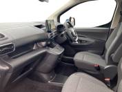 VAUXHALL COMBO-LIFE 2024 (24)