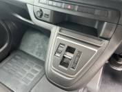 VAUXHALL VIVARO-LIFE 2023 (23)