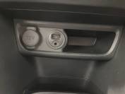 PEUGEOT 2008 2016 (16)