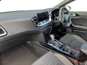 KIA XCEED 2024 (74)
