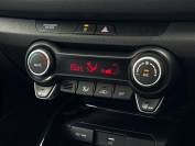 KIA RIO 2023 (23)