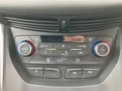 FORD KUGA 2018 (18)