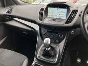 FORD KUGA 2018 (18)