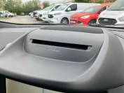 FORD KUGA 2018 (18)