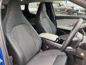 FORD EXPLORER 2024 (74)