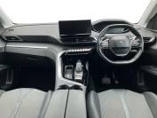 PEUGEOT 3008 2022 (22)
