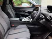 PEUGEOT 3008 2022 (22)