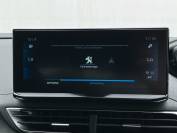 PEUGEOT 3008 2022 (22)