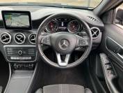 MERCEDES-BENZ A CLASS 2018 (18)