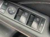 MERCEDES-BENZ A CLASS 2018 (18)
