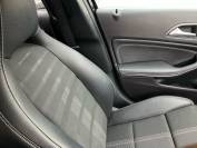 MERCEDES-BENZ A CLASS 2018 (18)