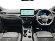 FORD KUGA 2024 (74)