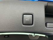 FORD KUGA 2024 (74)