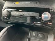 FORD KUGA 2024 (74)