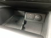 FORD KUGA 2024 (74)