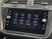 VOLKSWAGEN TIGUAN 2019 (19)