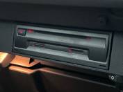 VOLKSWAGEN TIGUAN 2019 (19)