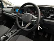 VOLKSWAGEN CADDY MAXI 2024 (73)