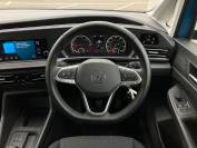 VOLKSWAGEN CADDY MAXI 2024 (73)