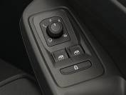 VOLKSWAGEN CADDY MAXI 2024 (73)