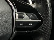 PEUGEOT 2008 2020 