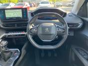 PEUGEOT 5008 2021 (71)