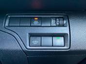 PEUGEOT 5008 2021 (71)