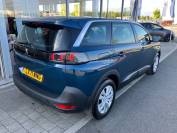 PEUGEOT 5008 2021 (71)