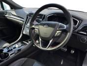 FORD MONDEO 2020 (70)