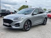 FORD KUGA 2023 (72)